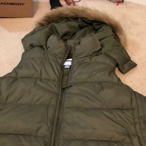 NWT Old Navy Vest w/ Detachable Hood